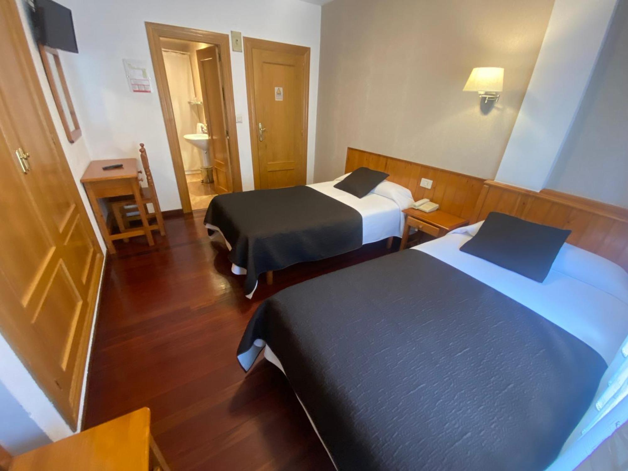Hotel La Rambla Biescas  Dış mekan fotoğraf