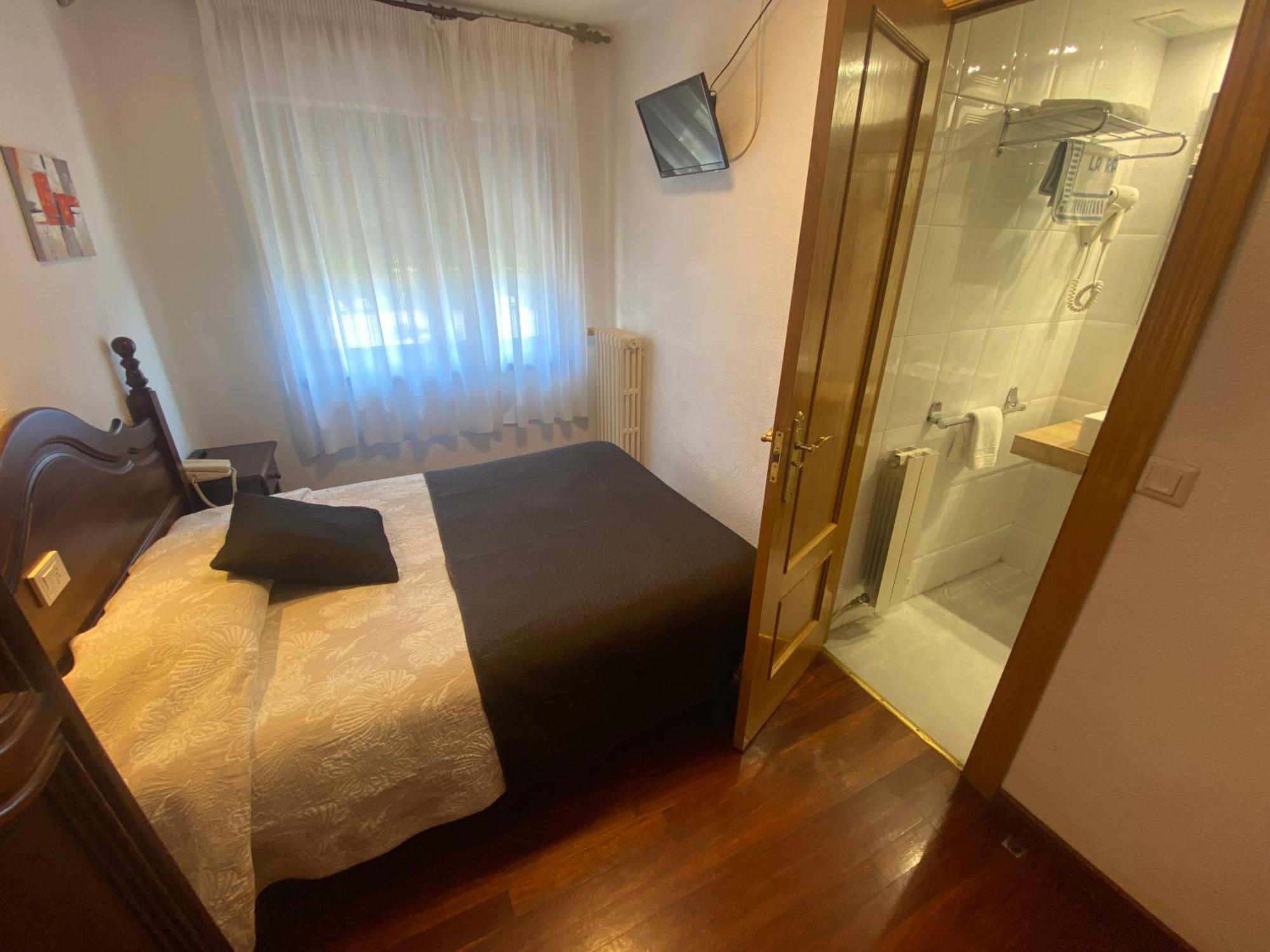 Hotel La Rambla Biescas  Dış mekan fotoğraf