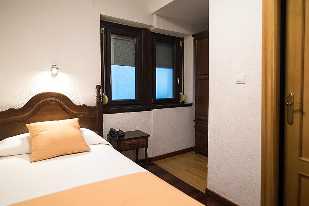 Hotel La Rambla Biescas  Dış mekan fotoğraf